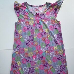 Xhilaration‎ colorful peace signs short sleeve nightgown girls XL